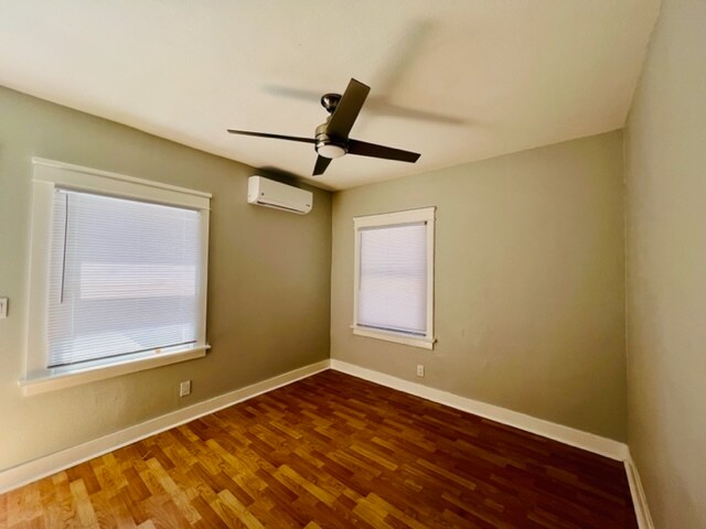 2nd BR, A/C mini s[lit - 1426 E Florida St