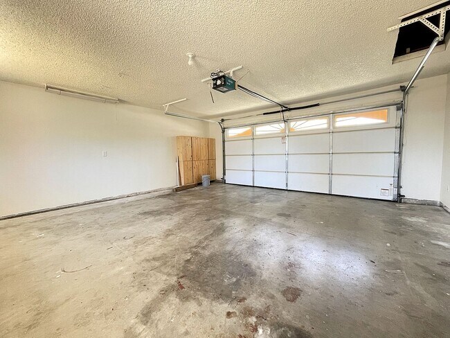 Building Photo - 4301 Edenbury Dr