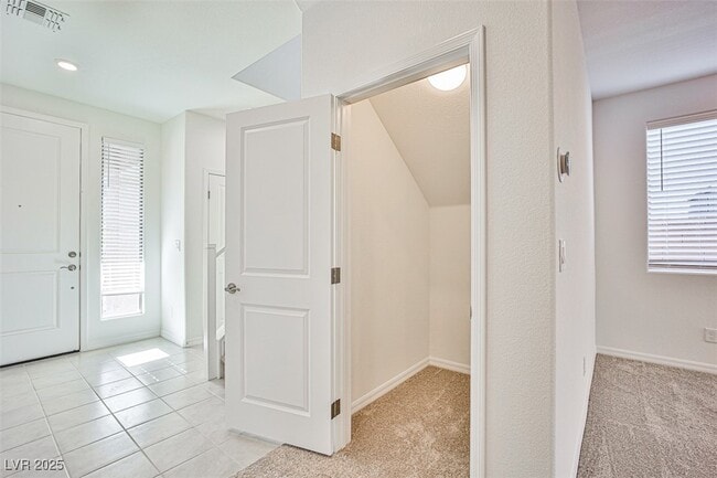 Building Photo - 7412 Legacy Pt St