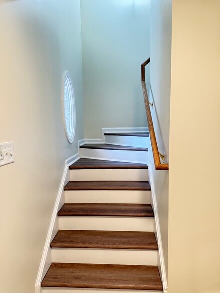 Building Photo - 8253 Belmont Stables Dr