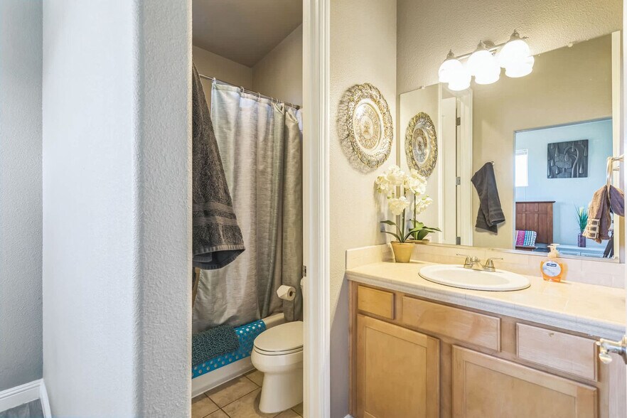 Building Photo - 3790 Tasha Ct