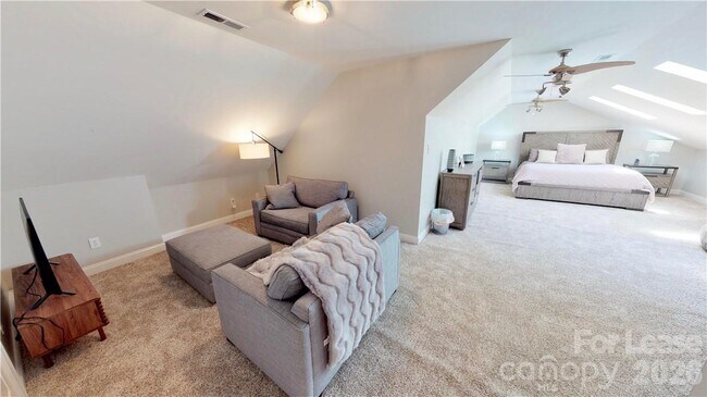 Building Photo - 3112 Ethereal Ln