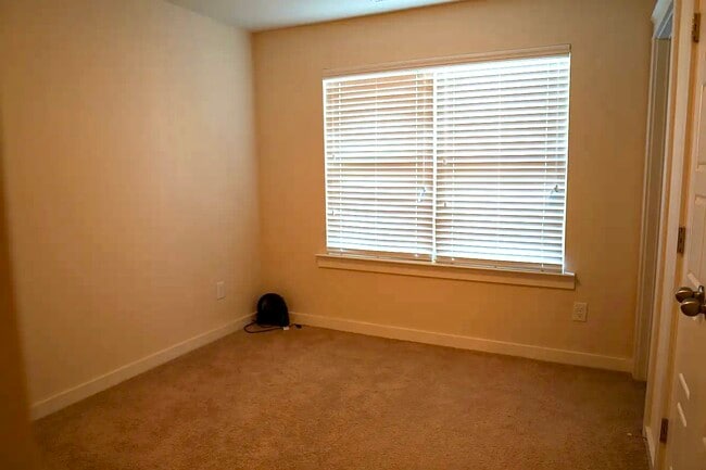 Building Photo - 6425 Swatner Dr