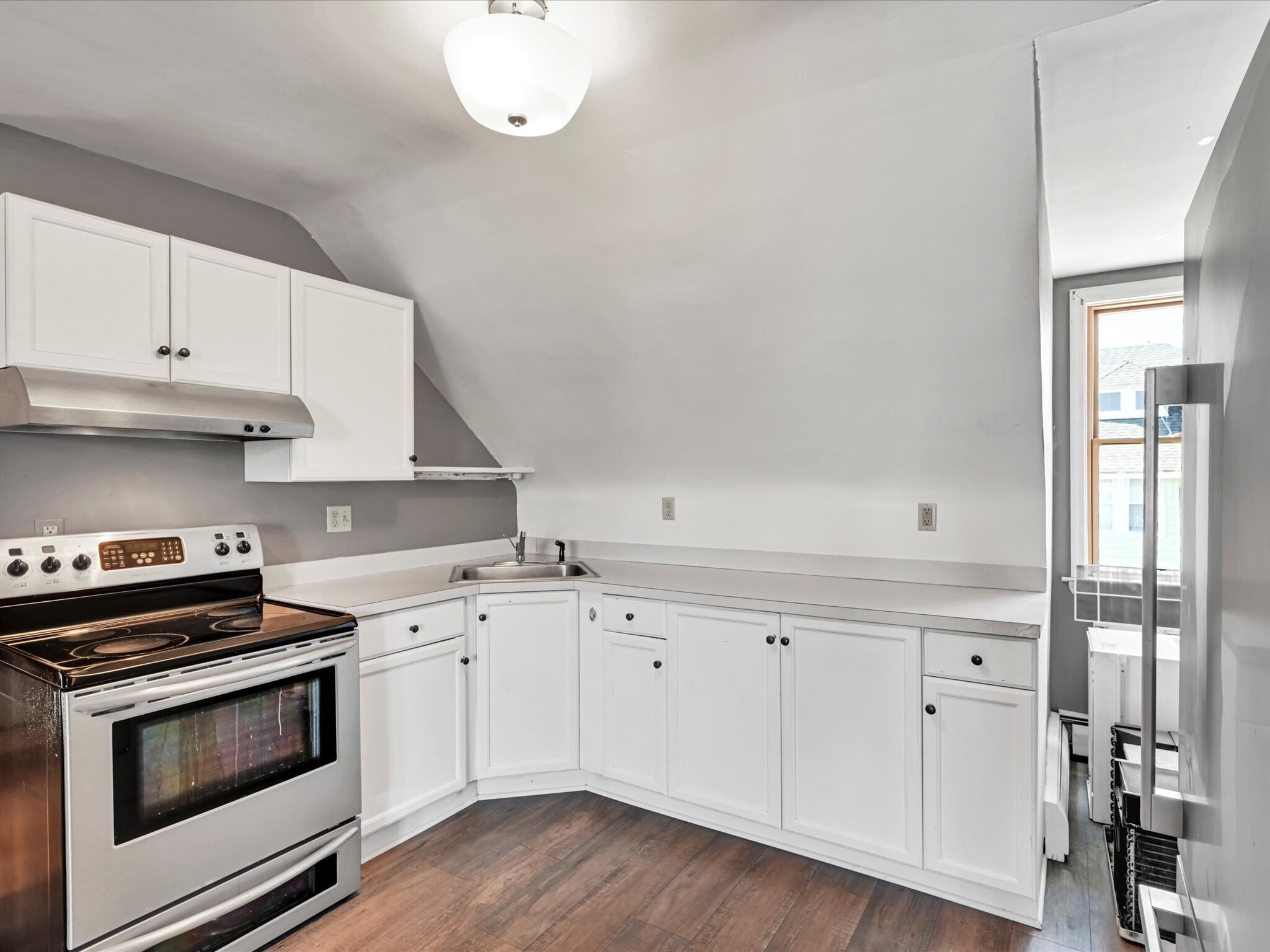 Kitchen - 19 Beechwood Rd