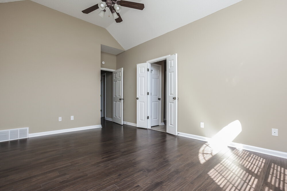 Building Photo - 10183 Tall Hickory