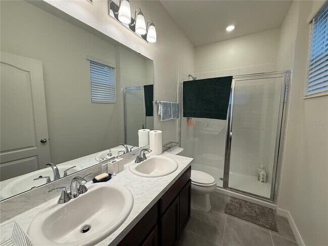 Building Photo - 10322 Star Flower Ln
