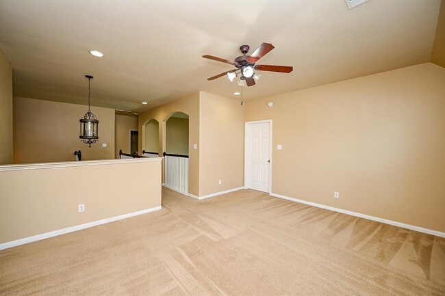 Building Photo - 7818 Iris Glen Ln