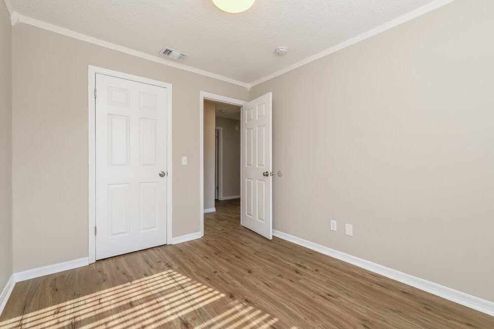 Building Photo - 9715 Little Pond Way