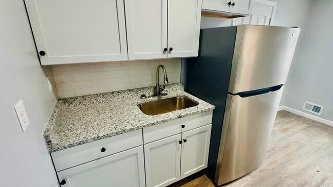 Building Photo - Freedom #2