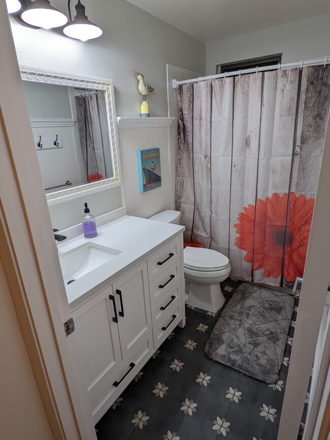 Building Photo - 95-1025 Aahu St