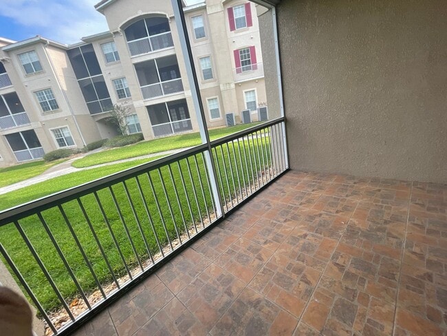 Building Photo - Affordable Elegance! 3 Bed 2 Bath Condo in...