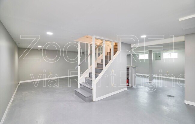 Building Photo - 2700 Steeplechase Ln