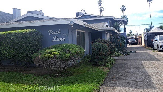 Primary Photo - 1950 N Sierra Way