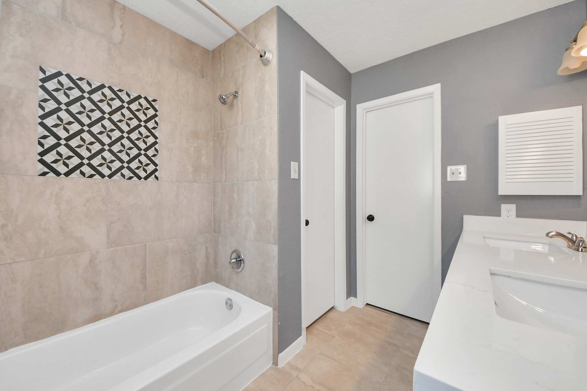 Master Bathroom - 26718 Cypresswood Dr