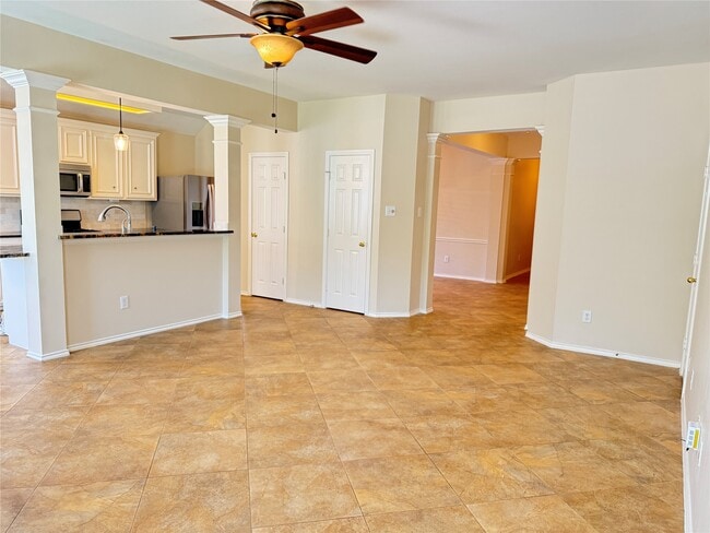 Building Photo - 3511 Paigewood Dr