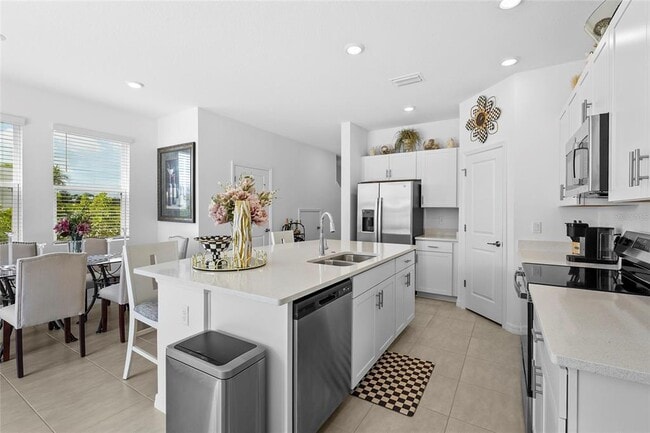 Building Photo - 5825 Biscotti St