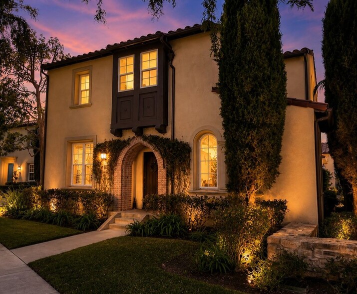 Building Photo - 38 Gardenpath