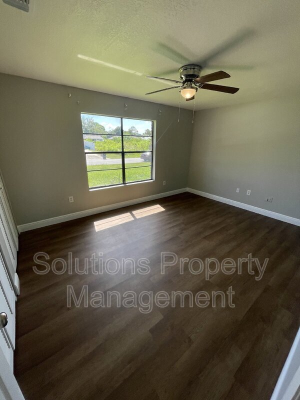 Building Photo - 1270 Gustrow Ave NW