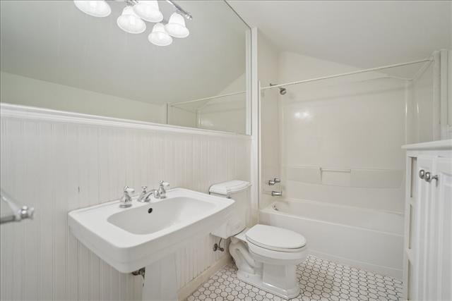 Building Photo - 4416 Westway Ave