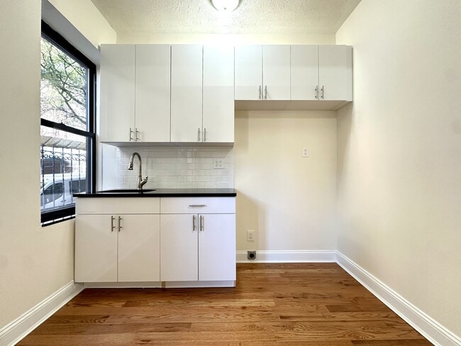 Floorplan - 300 Fort Washington Avenue