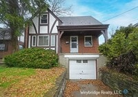 Building Photo - COMING SOON!  Cozy 2BD 1BTH Cape Cod in North College Hill