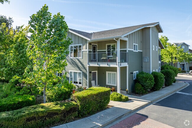 Alternative Building View - Wildhorse Condominiums