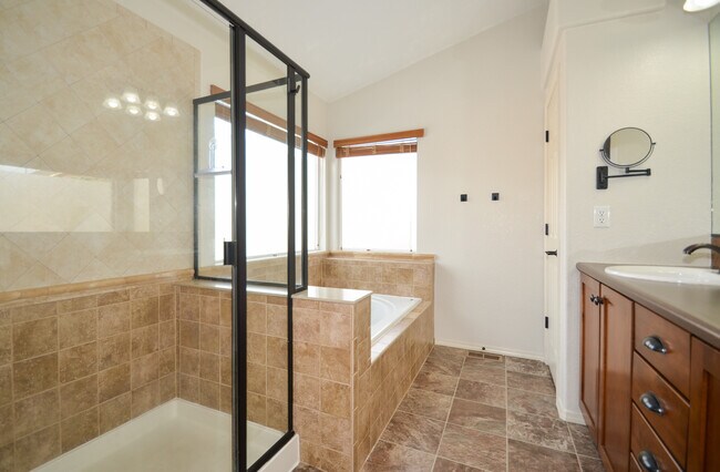 Building Photo - 5922 Wolf Village Dr