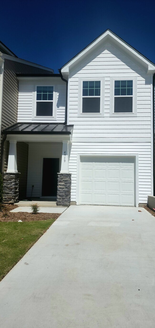 Building Photo - 4919 Caddis Bnd
