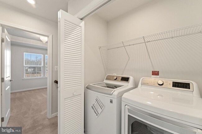 Building Photo - 36087 Fawn Ln