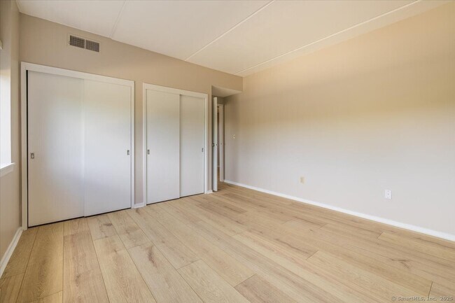Building Photo - 85 Viscount Dr