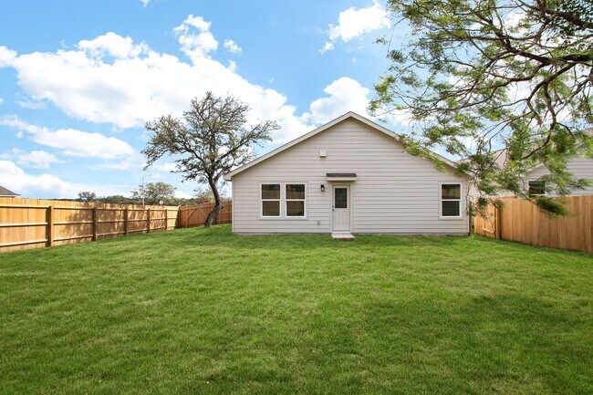 Building Photo - 4 Bedroom Home on Corner Lot in Waterwheel Subdivision