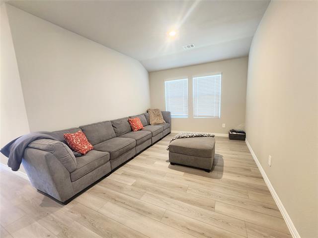 Building Photo - 615 Tribble Dr