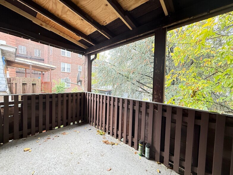 Building Photo - 199 Mount Auburn St