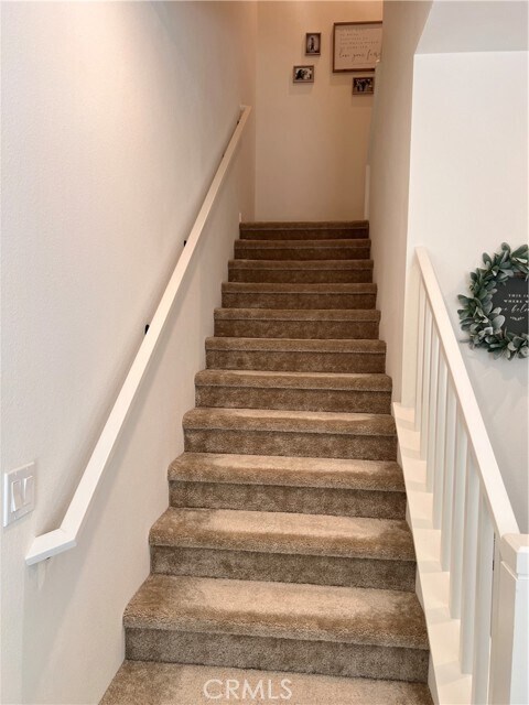 Building Photo - 16032 Sunny Ct