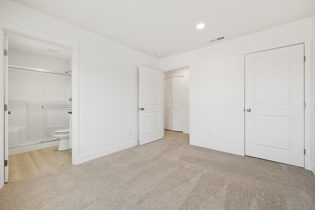 Building Photo - 1162 S Underwood Pl