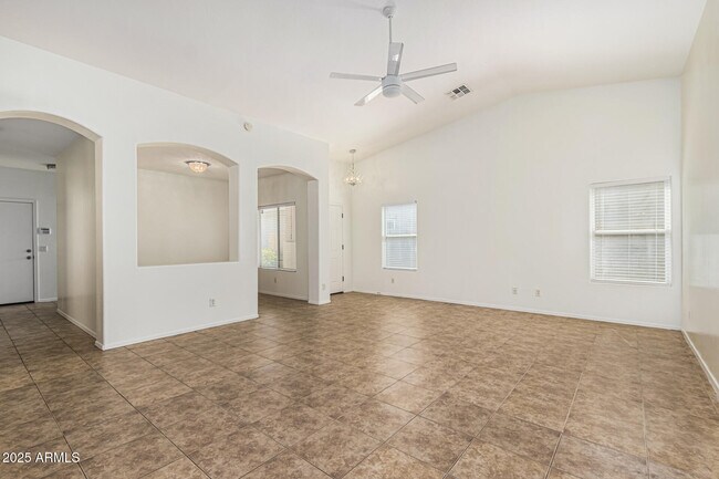 Building Photo - 11580 W Madison St