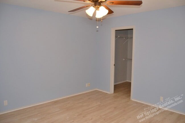 Building Photo - West Garea Area | Home | Unfurnished