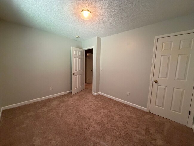 Building Photo - Exclusively Offered By Muse Realty Rentals, LLC