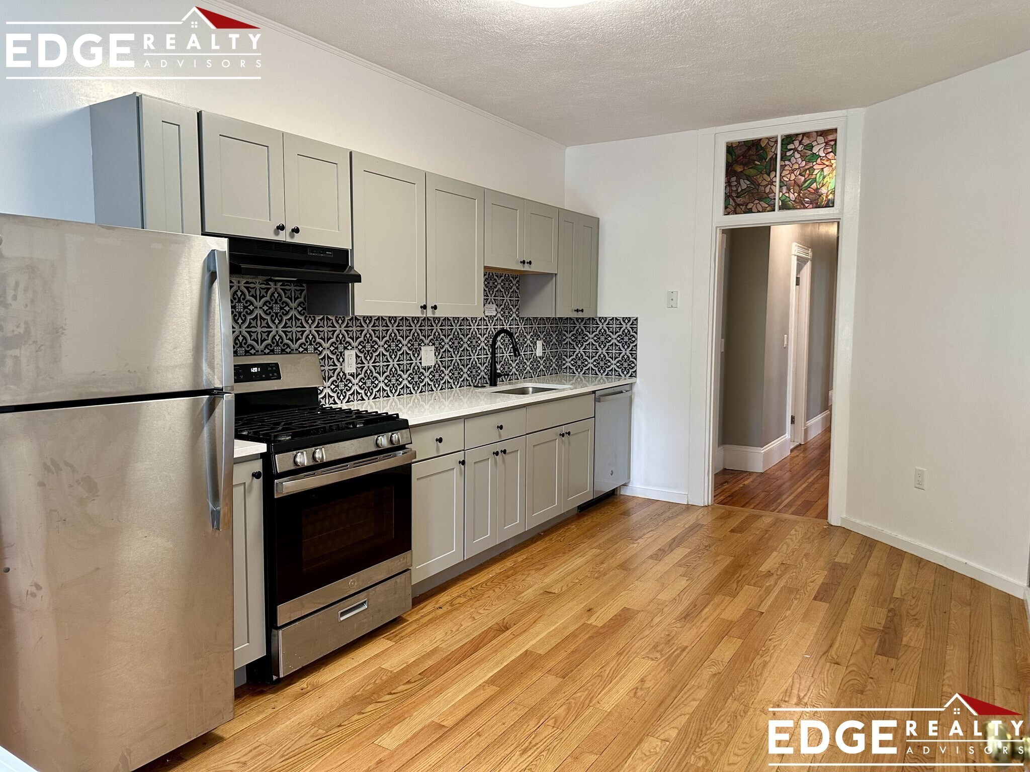 Building Photo - 201 High St