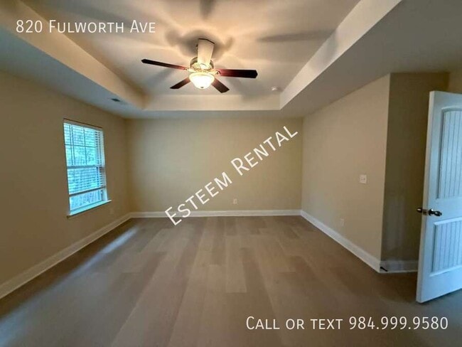 Building Photo - 820 Fulworth Ave