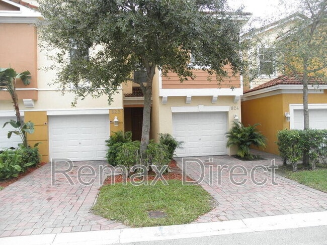 Building Photo - 822 Pipers Cay Dr