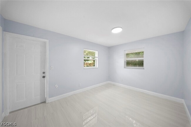 Building Photo - 5454 Eighth Ave