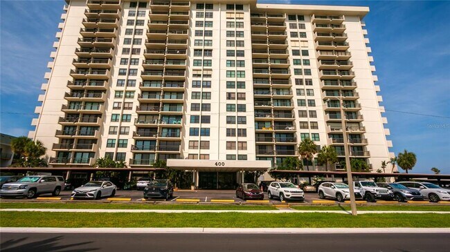 Building Photo - 400 Island Way