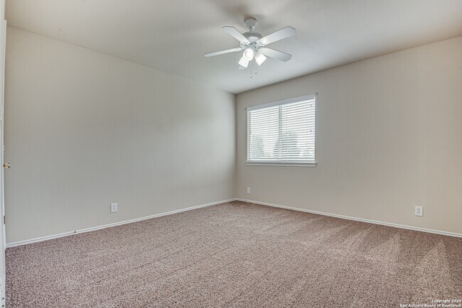 Building Photo - 2637 Gallant Fox Dr