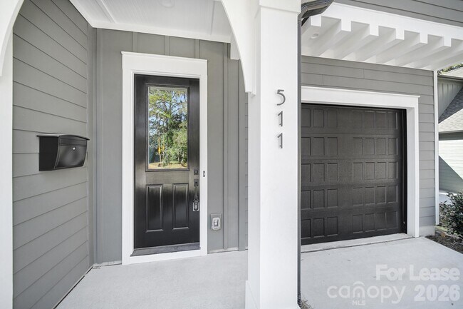 Building Photo - 511 Bowman Rd