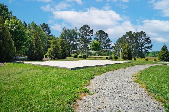 Building Photo - 521 Glenwyck Ct