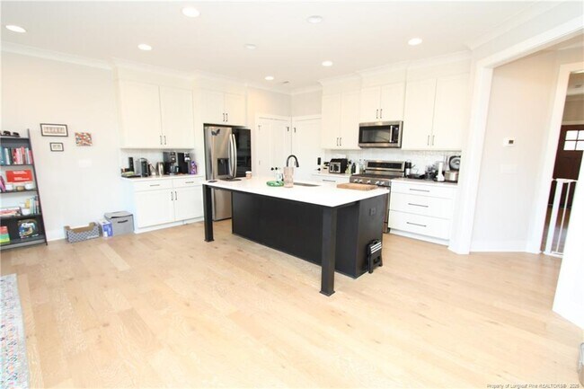 Building Photo - 2734 Kerley Cir