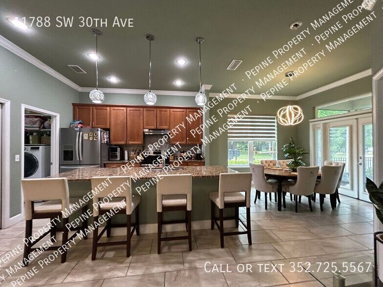 Building Photo - 11788 SW 30th Ave
