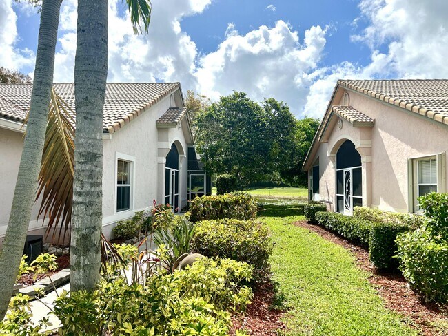 Building Photo - 10614 Lake Shore Dr