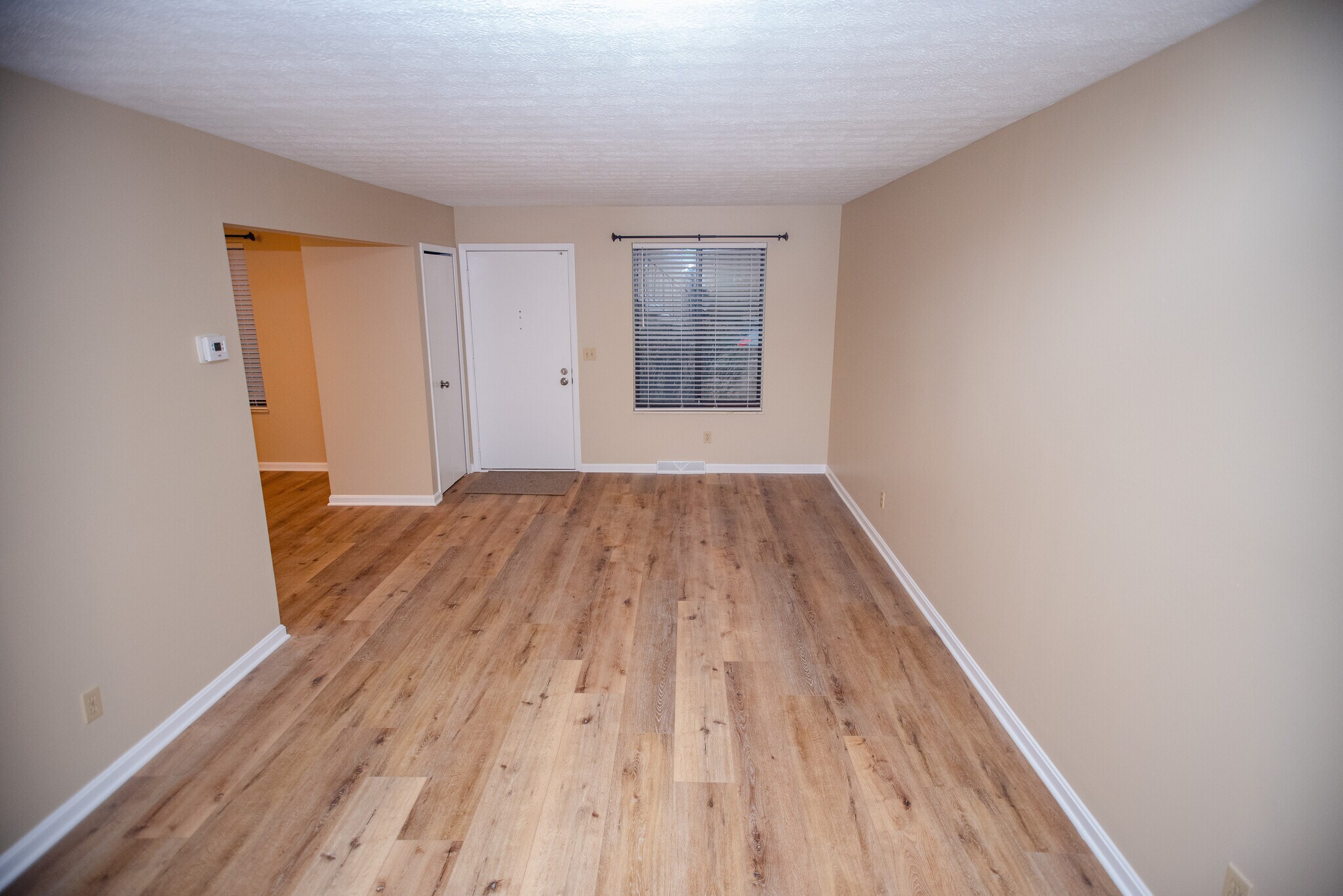 Building Photo - 837 Tollis Pkwy